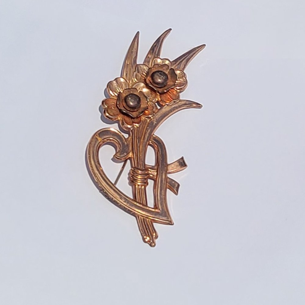 Unique Pin Brooch - Picture 6 of 16